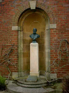 cadburybust.jpg (76428 bytes)