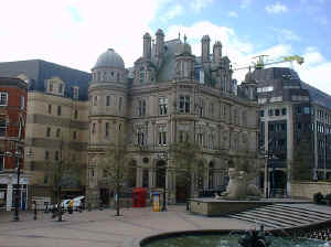 gpo.jpg (84084 bytes)