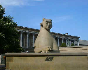 guardian.jpg (64253 bytes)