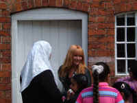 toyah_2.jpg (69244 bytes)