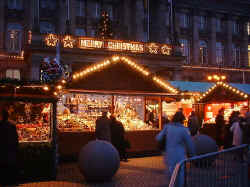 market1.jpg (88580 bytes)